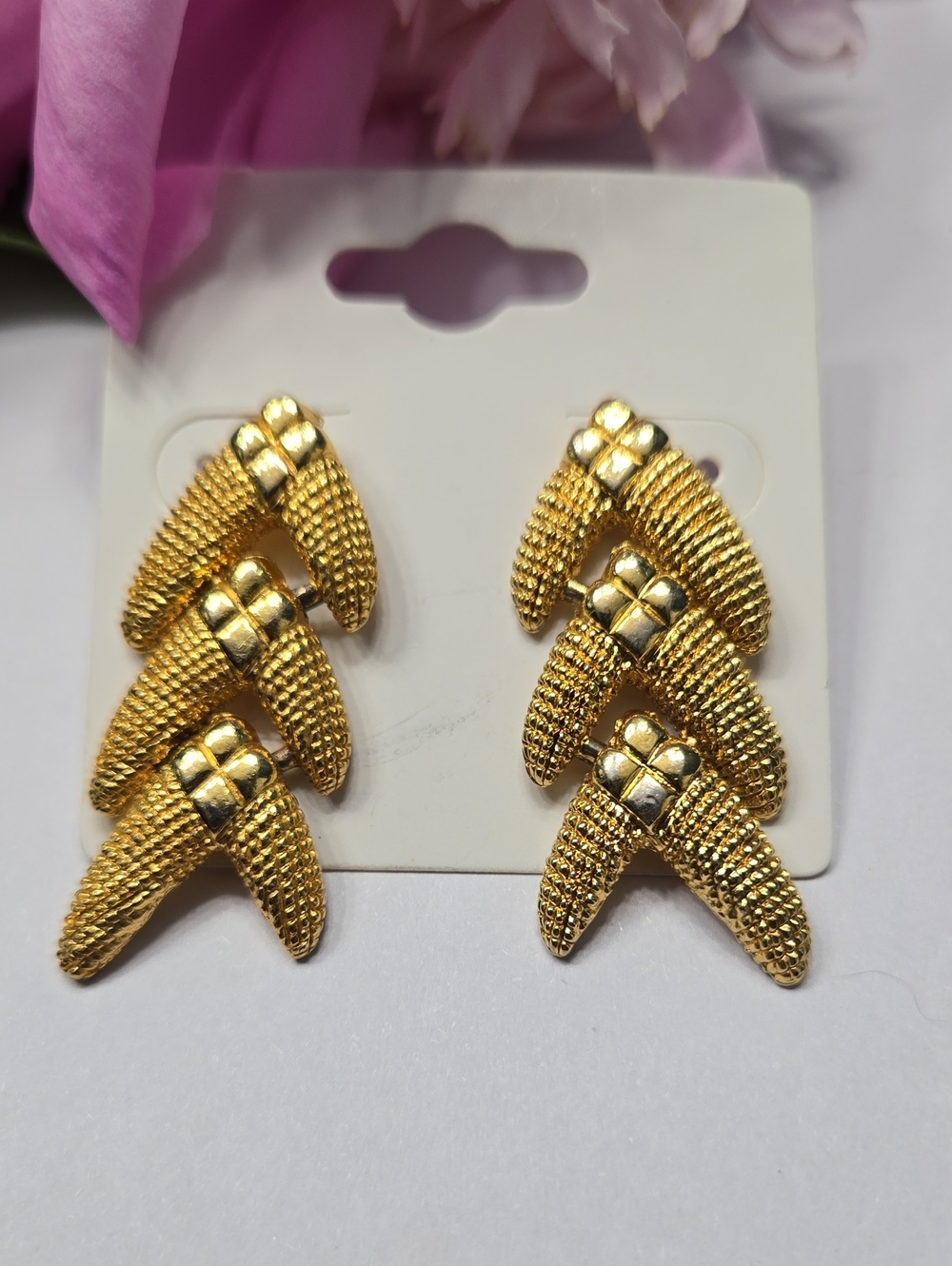 Vintage Gold Tone Textured Chevron Drop Earrings
